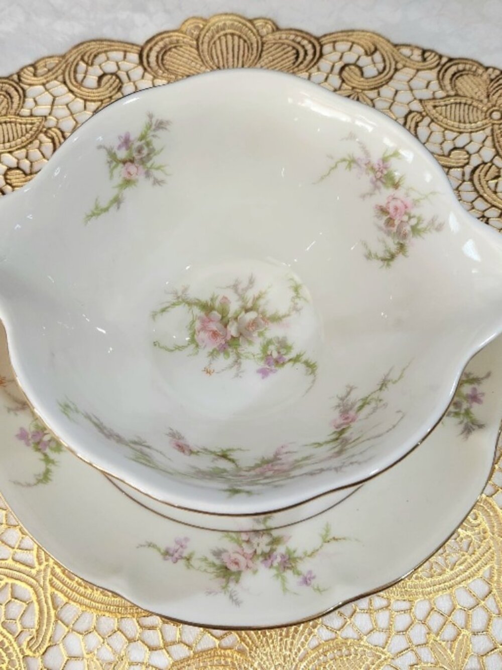 Theodore Haviland "Rosalinde" Gravy Boat w/attached underplate